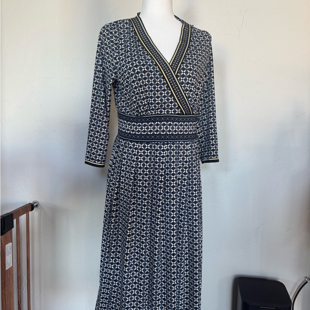 NEW Max Studio dress size L